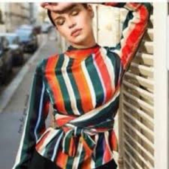 🔥ZARA Multicoloured Striped Top with Tie Belt🔥 - Picture 1 of 10
